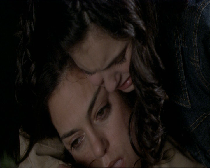 VampireDiariesWorld_dot_org-MyDaughtersSecret5416.png
