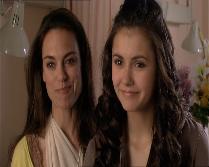 VampireDiariesWorld_dot_org-MyDaughtersSecret5577.png