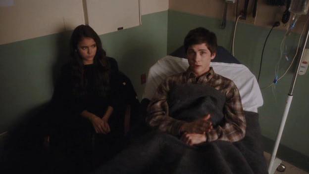 VampireDiariesWorld-dot-org_ThePerksOfBeingAWallflower3191.jpg