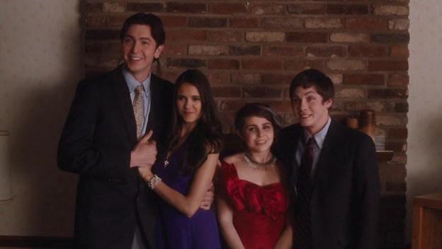 VampireDiariesWorld-dot-org_ThePerksOfBeingAWallflower3401.jpg