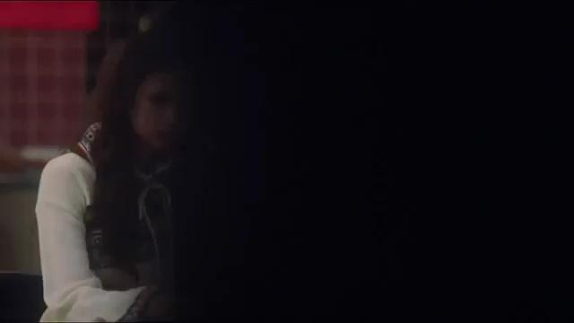 VampireDiariesWorld-dot-org_ThePerksOfBeingAWallflower-DeletedScenes-0163.jpg