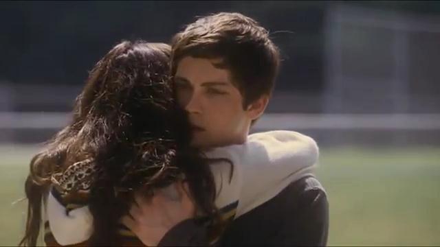 VampireDiariesWorld-dot-org_ThePerksOfBeingAWallflower-DeletedScenes-0195.jpg