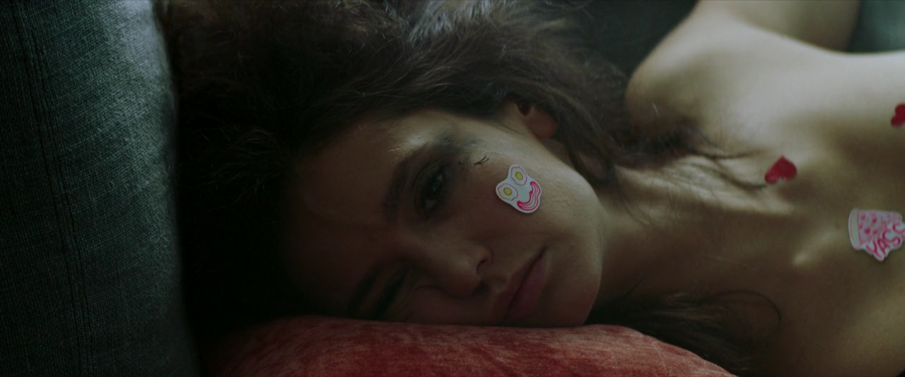 VampireDiariesWorld-dot-nl-SickGirl0140.jpg