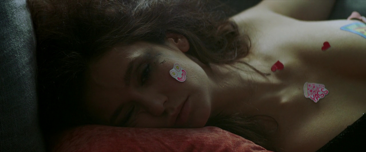 VampireDiariesWorld-dot-nl-SickGirl0147.jpg