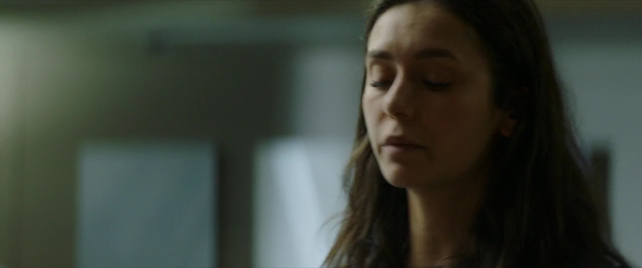 VampireDiariesWorld-dot-nl-SickGirl2194.jpg
