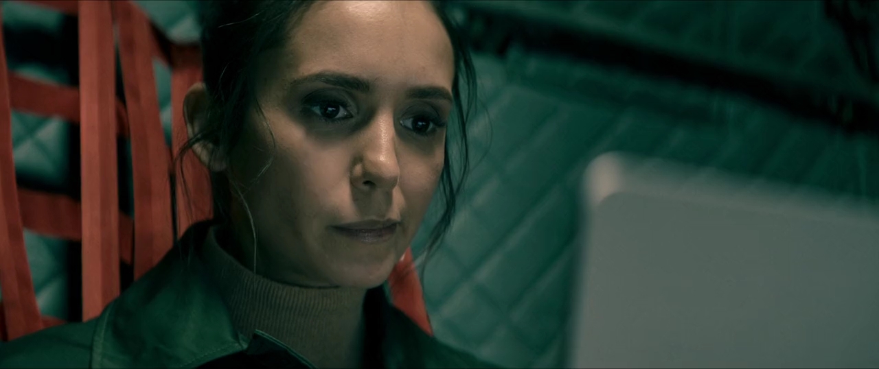 VampireDiariesWorld-dot-nl-TheBricklayer1013.jpg VampireDiariesWorld-dot-nl-TheBricklayer1013.jpg