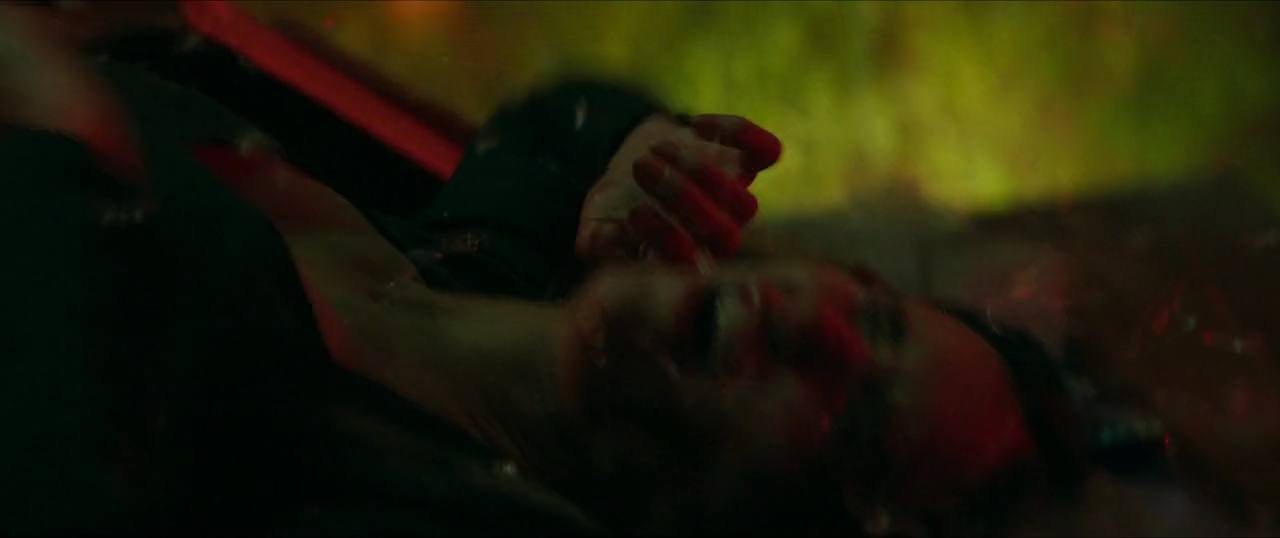 VampireDiariesWorld-dot-nl-TheBricklayer2493.jpg