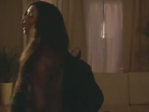 VampireDiariesWorld-dot-org-TooYoungToBeMarried3130.jpg