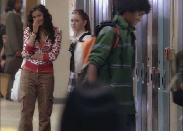 VampireDiariesWorld-dot-org-DegrassiTheNextGeneration-7x09HungryEyes1158.jpg
