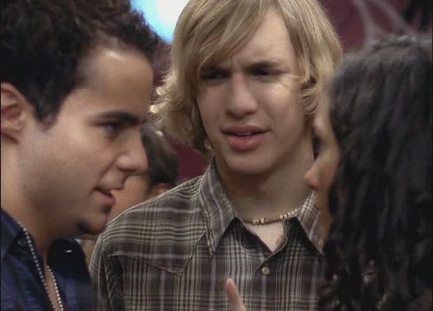 VampireDiariesWorld-dot-org-DegrassiTheNextGeneration-7x16SweetChildOMine0888.jpg