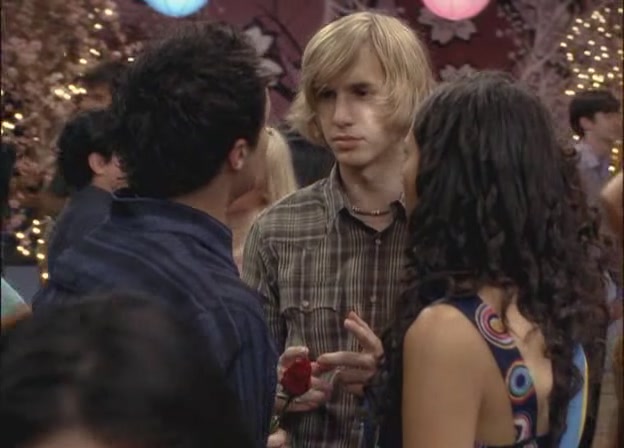 VampireDiariesWorld-dot-org-DegrassiTheNextGeneration-7x16SweetChildOMine0893.jpg