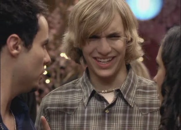 VampireDiariesWorld-dot-org-DegrassiTheNextGeneration-7x16SweetChildOMine0901.jpg