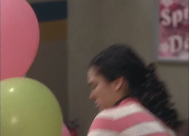 VampireDiariesWorld-dot-org-DegrassiTheNextGeneration-7x16SweetChildOMine1016.jpg