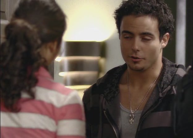 VampireDiariesWorld-dot-org-DegrassiTheNextGeneration-7x16SweetChildOMine1072.jpg