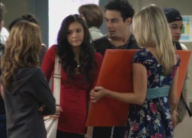 VampireDiariesWorld-dot-org-DegrassiTheNextGeneration-7x18AnotherBrickintheWall0356.jpg