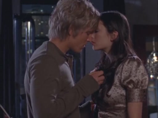 VampireDiariesWorld-dot-org-DegrassiTheNextGeneration-8x01UptownGirlPart1-1240.jpg