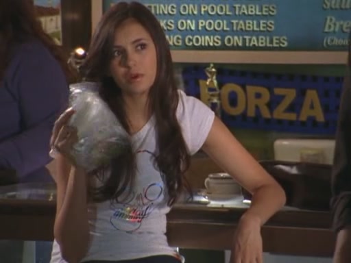 VampireDiariesWorld-dot-org-DegrassiTheNextGeneration-8x05ManWithTwoHearts0405.jpg