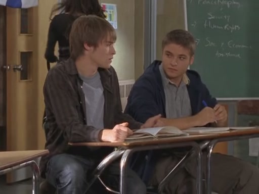 VampireDiariesWorld-dot-org-DegrassiTheNextGeneration-8x168x16HeartofGlass0890.jpg