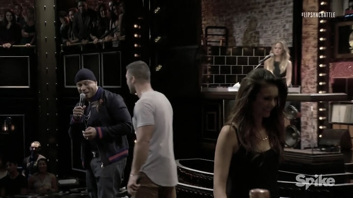 vampirediariesworld_dot_nl-LypsyncBattle0507.jpg