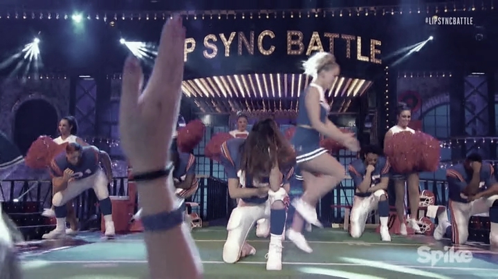 vampirediariesworld_dot_nl-LypsyncBattle0712.jpg
