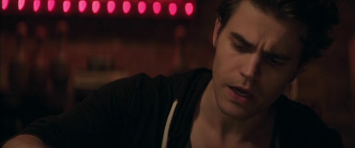 VampireDiariesWorld_dot_nl-BeforeIDisappear1915.jpg