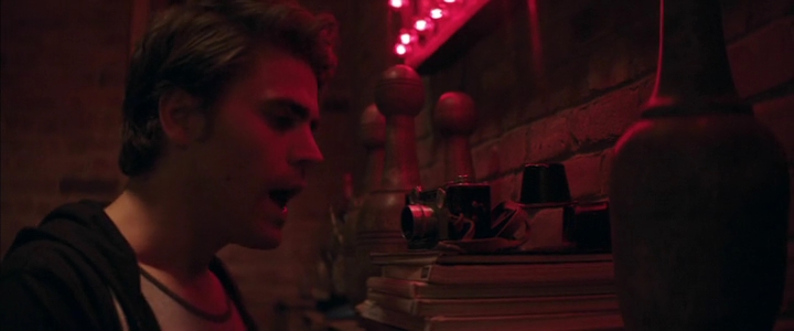 VampireDiariesWorld_dot_nl-BeforeIDisappear1998.jpg