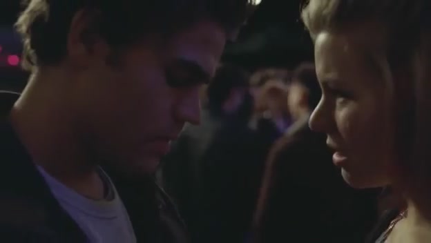 VampireDiariesWorld-dot-org-FallenPart2-1988.jpg