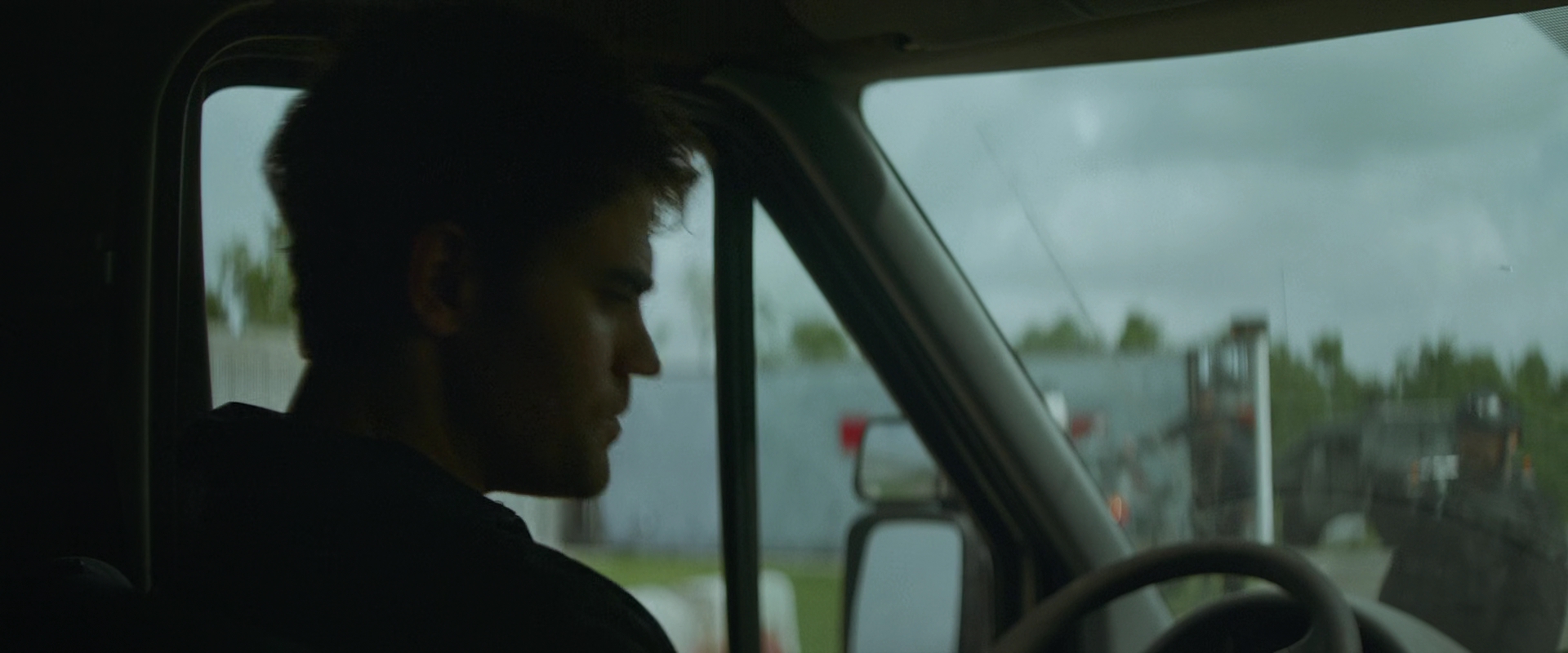 VampireDiariesWorld-HistoryOfEvil0522.jpg
