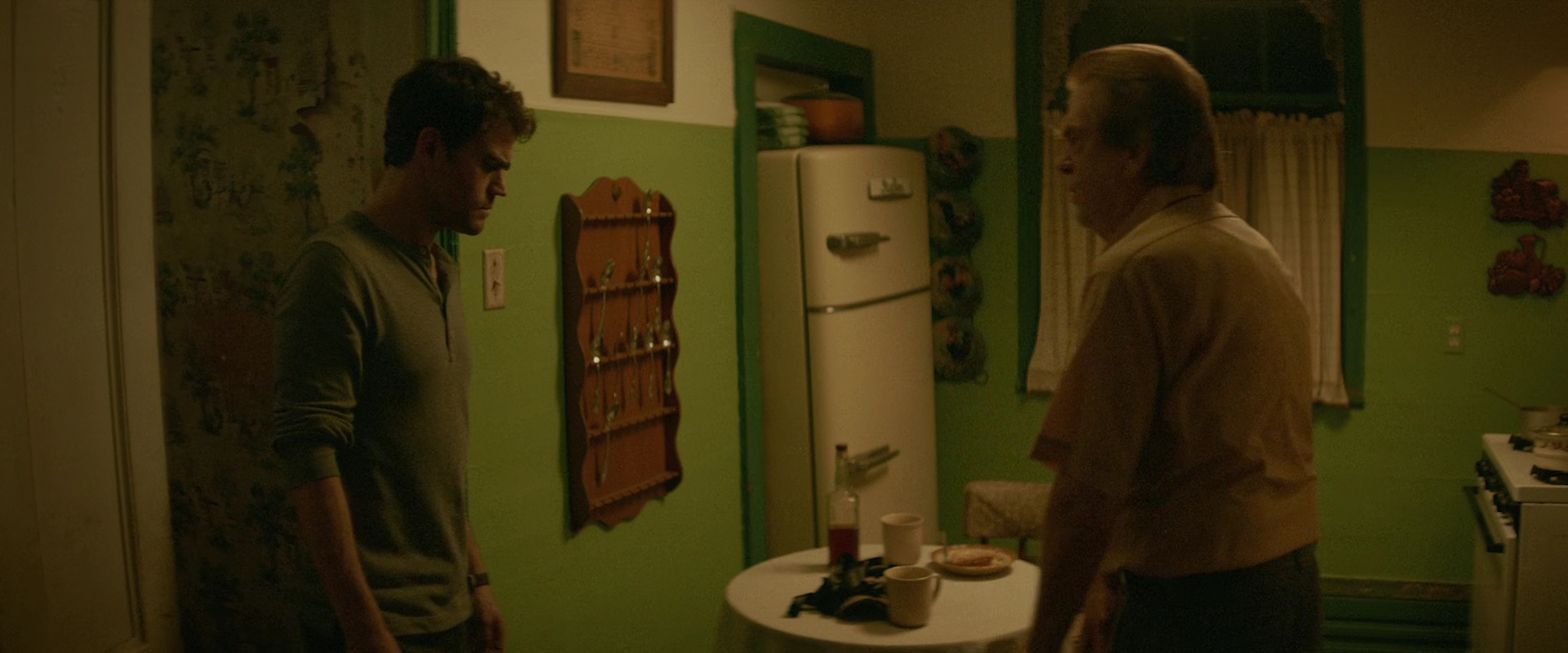 VampireDiariesWorld-HistoryOfEvil2630.jpg