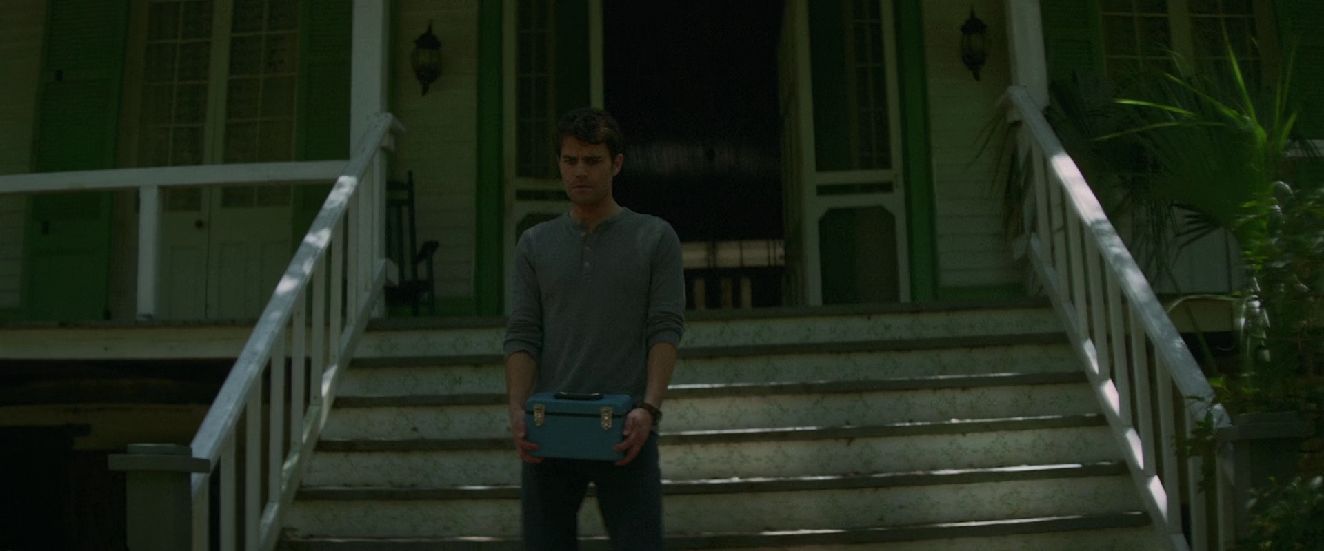 VampireDiariesWorld-HistoryOfEvil4714.jpg