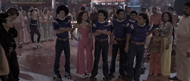 VampireDiariesWorld-dot-nl_Rollbounce6162.jpg