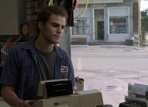 VampireDiariesWorld-dot-org_TheRusselGirl2749.jpg