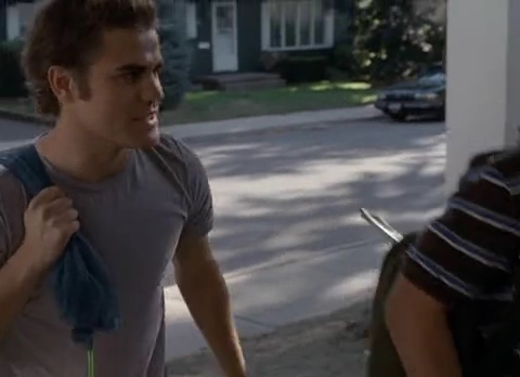 VampireDiariesWorld-dot-org_TheRusselGirl3620.jpg