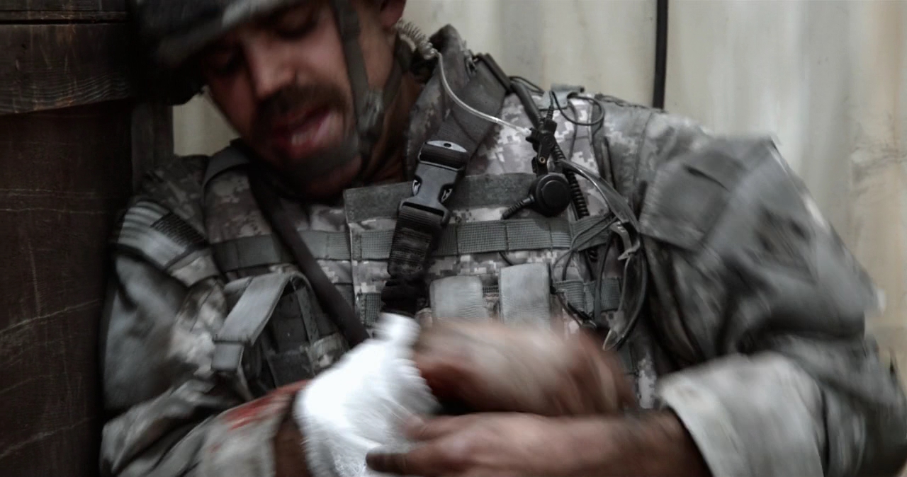 VampireDiariesWorld-dot-nl_MedalOfHonor1x02-0990.jpg