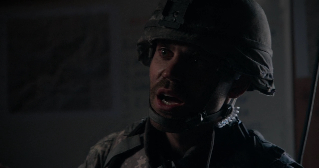 VampireDiariesWorld-dot-nl_MedalOfHonor1x02-1242.jpg