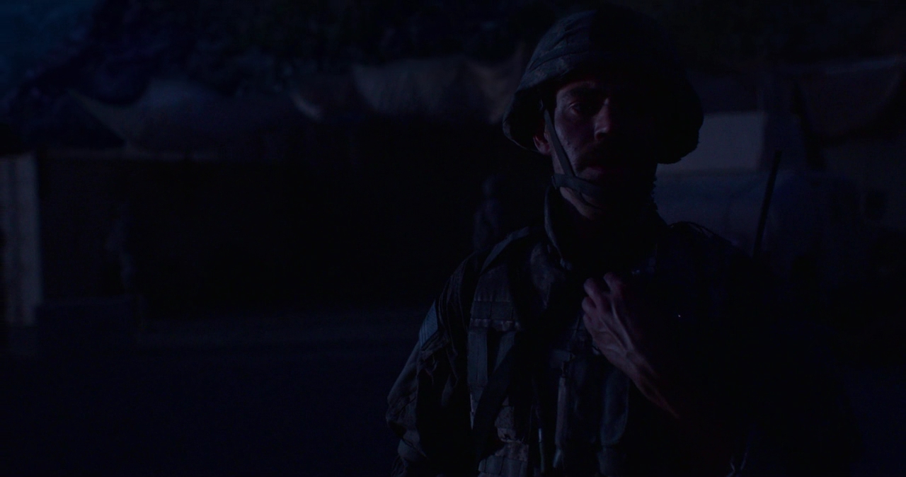 VampireDiariesWorld-dot-nl_MedalOfHonor1x02-1662.jpg