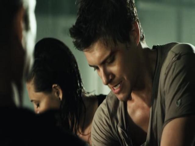 VampireDiariesWorld-dot-org_Bait3D-1280.jpg