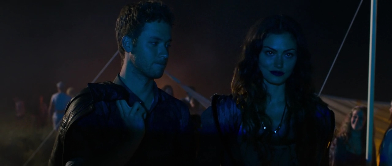 VampireDiariesWorld-dot-nl_TakeDown0152.jpg