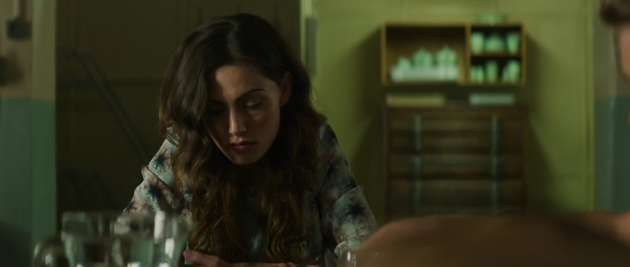 VampireDiariesWorld-dot-nl_TakeDown1213.jpg