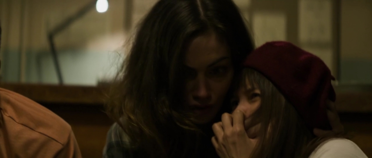 VampireDiariesWorld-dot-nl_TakeDown2915.jpg