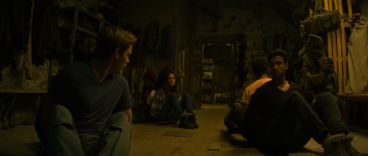 VampireDiariesWorld-dot-nl_TakeDown3129.jpg