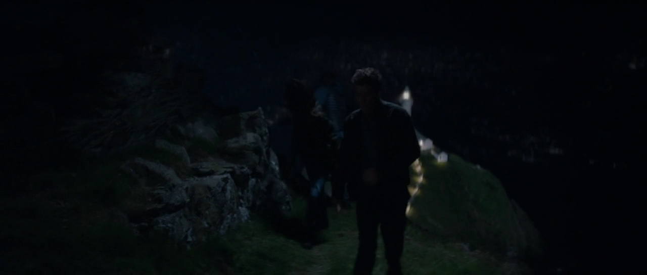 VampireDiariesWorld-dot-nl_TakeDown4268.jpg
