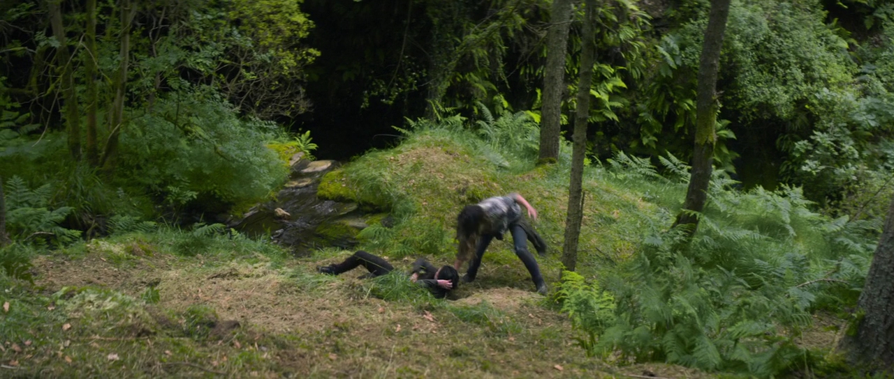 VampireDiariesWorld-dot-nl_TakeDown4867.jpg