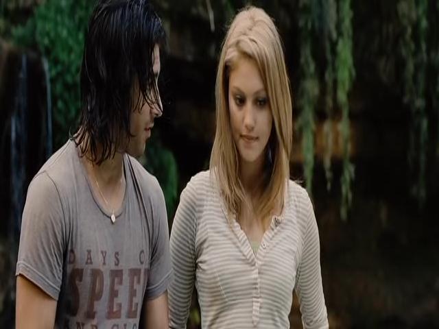 VampireDiariesWorld-dot-org_TomorrowWhenTheWarBegan-0815.jpg