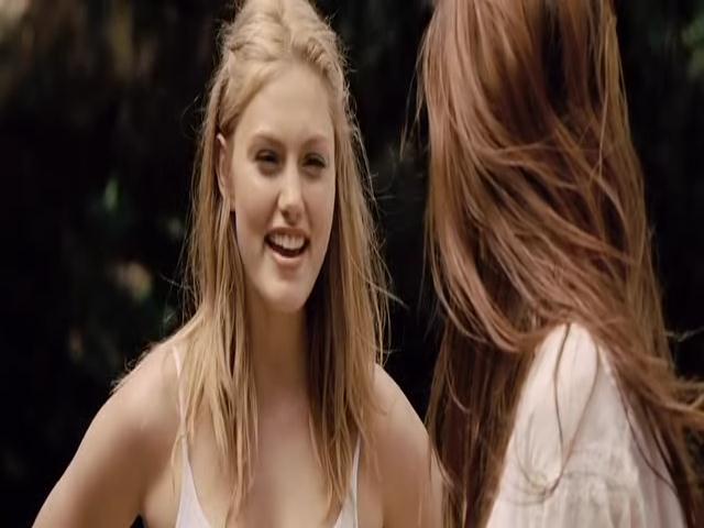 VampireDiariesWorld-dot-org_TomorrowWhenTheWarBegan-1303.jpg