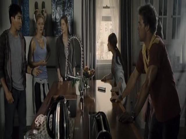 VampireDiariesWorld-dot-org_TomorrowWhenTheWarBegan-1471.jpg