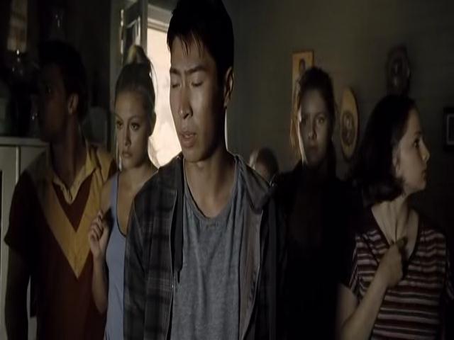 VampireDiariesWorld-dot-org_TomorrowWhenTheWarBegan-1534.jpg
