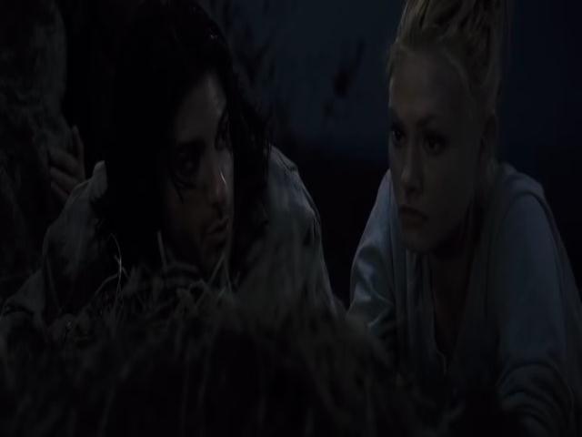 VampireDiariesWorld-dot-org_TomorrowWhenTheWarBegan-1728.jpg