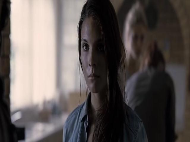 VampireDiariesWorld-dot-org_TomorrowWhenTheWarBegan-2191.jpg
