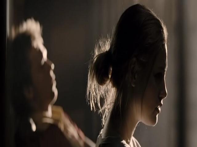 VampireDiariesWorld-dot-org_TomorrowWhenTheWarBegan-2503.jpg
